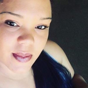 Meet your Posher, Dania b